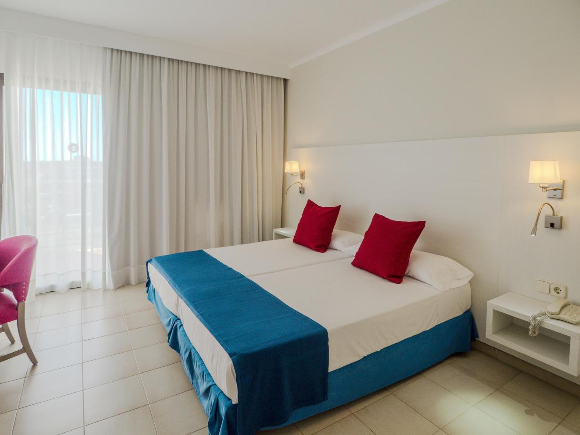 Hotel La Santa Maria Cala Millor  Dış mekan fotoğraf
